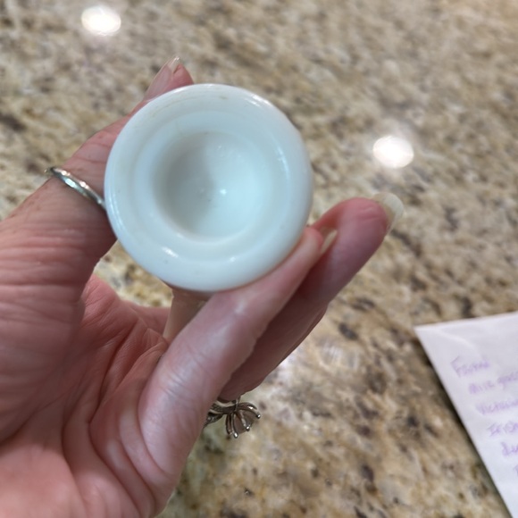 Vintage Milk Glass Victorian Couple Toile Design Irish Cream Shooter Demi Cup - Picture 6 of 12